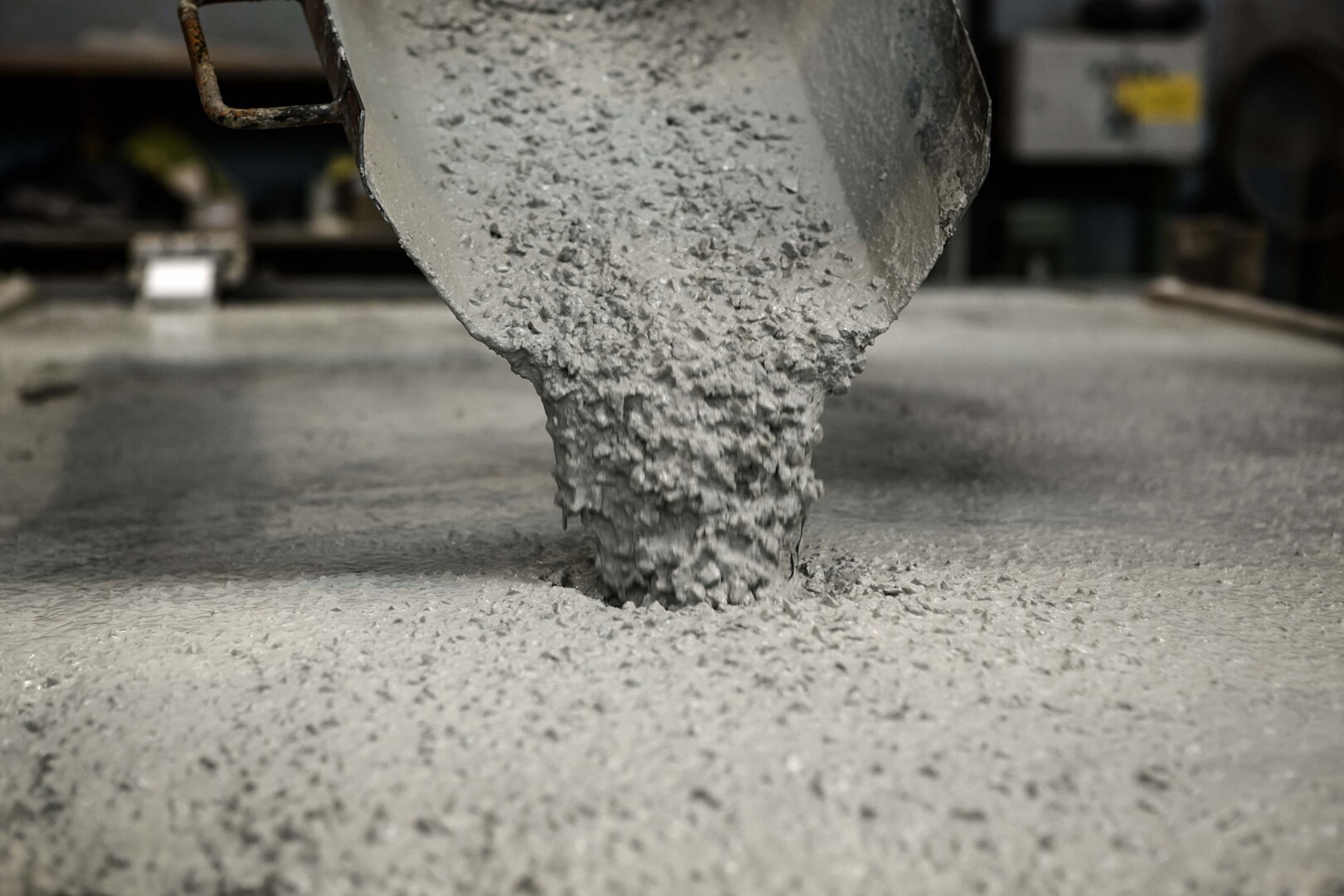 Купить бетон от производителя с доставкой в Житомире